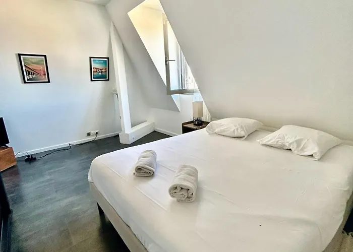 Un Ete Sans Fin A Довиль